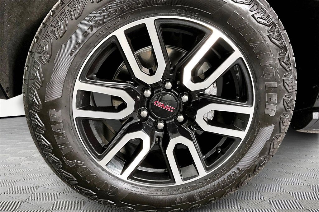 Certified 2024 GMC Yukon XL AT4 w/ Technology Package image 34