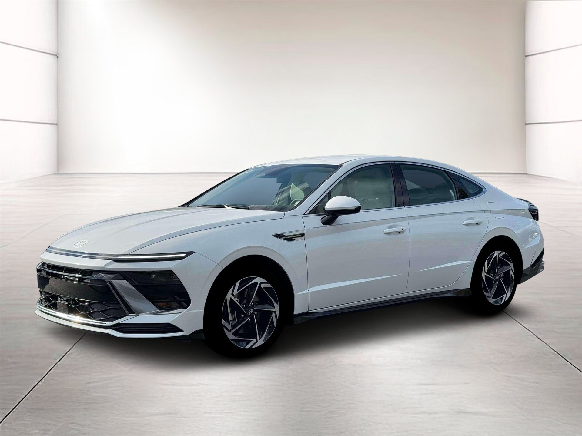 New 2026 Hyundai Sonata SEL FWD image 2