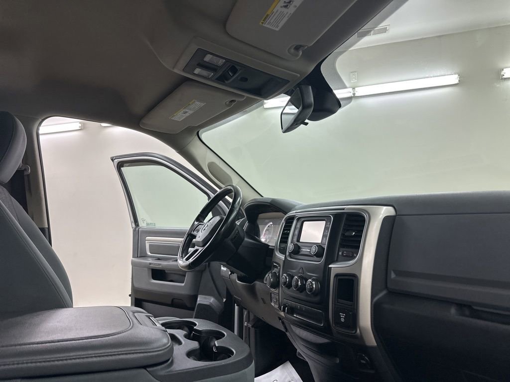 Used 2014 RAM 1500 Classic SLT image 18