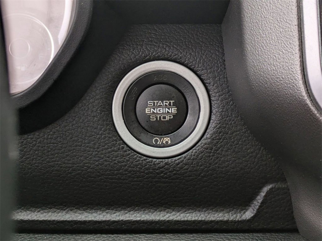 Used 2019 RAM 1500 Big Horn image 18