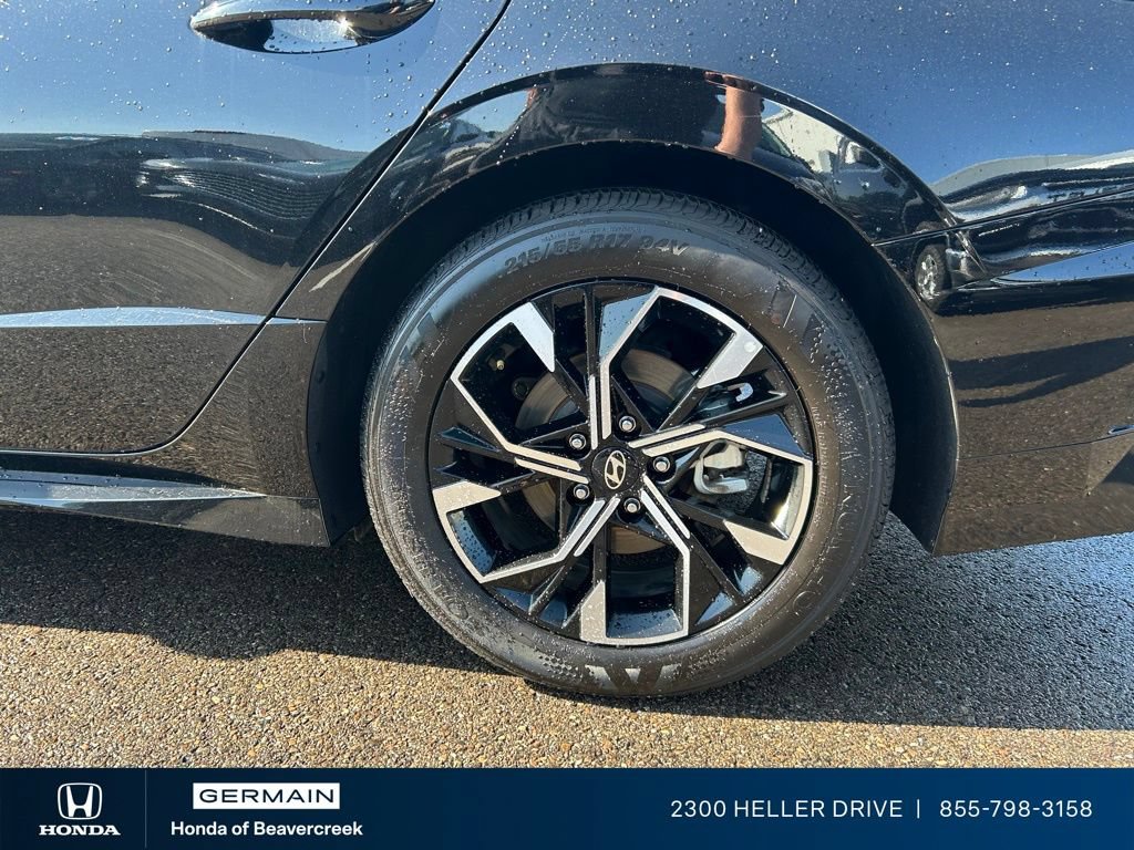 Used 2025 Hyundai Sonata SEL FWD image 13