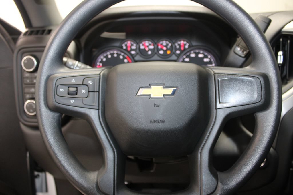 New 2026 Chevrolet Silverado 1500 W/T w/ WT Value Package AWD/4WD image 30