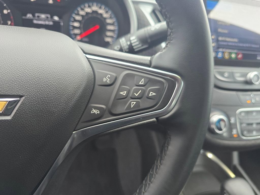 Used 2024 Chevrolet Malibu LT w/ Sport Edition FWD image 23