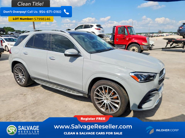 Used 2024 Mercedes-Benz GLE 450e 4MATIC w/ AMG Line Exterior image 5