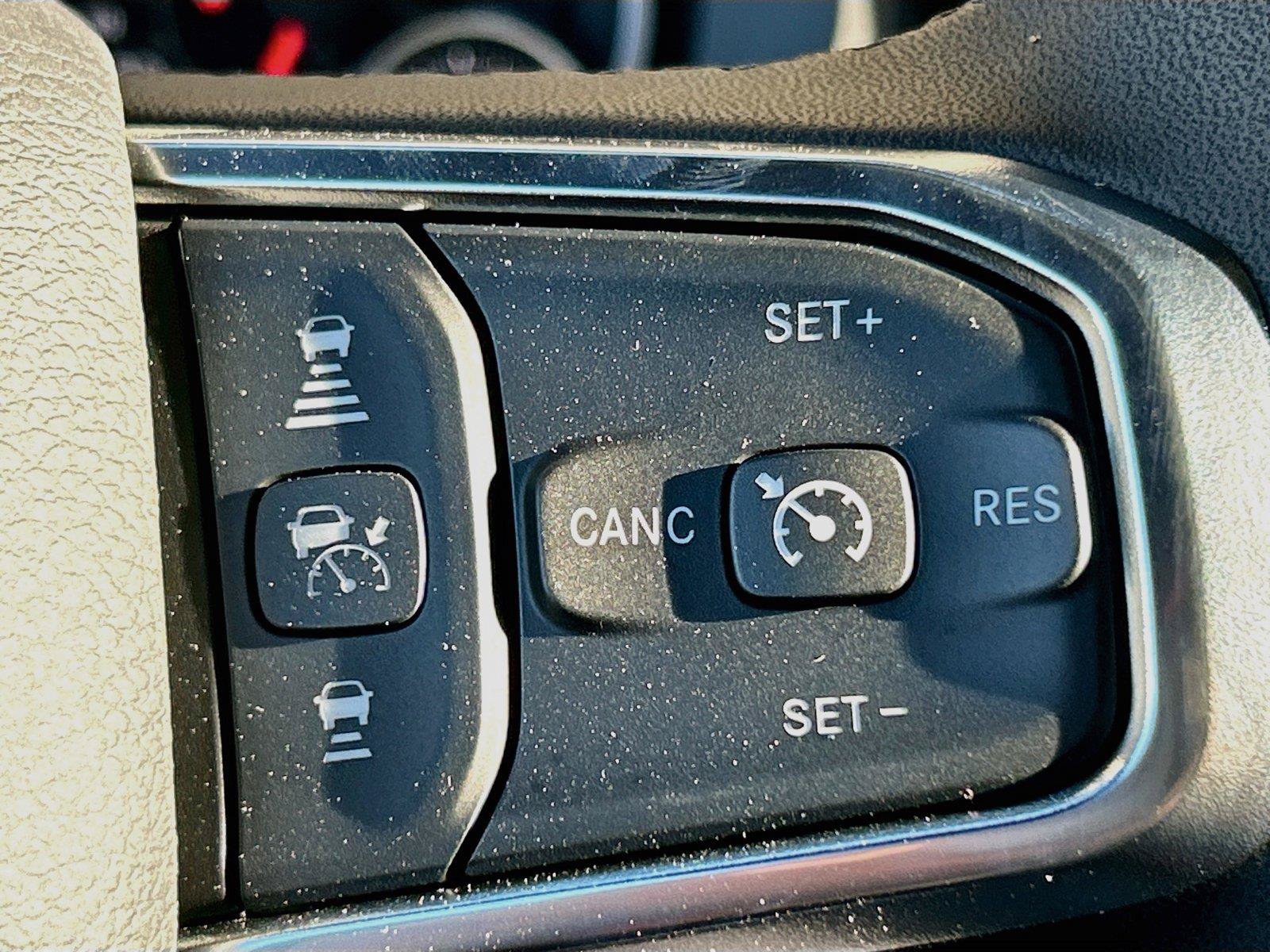 New 2026 RAM 1500 Laramie AWD/4WD image 36
