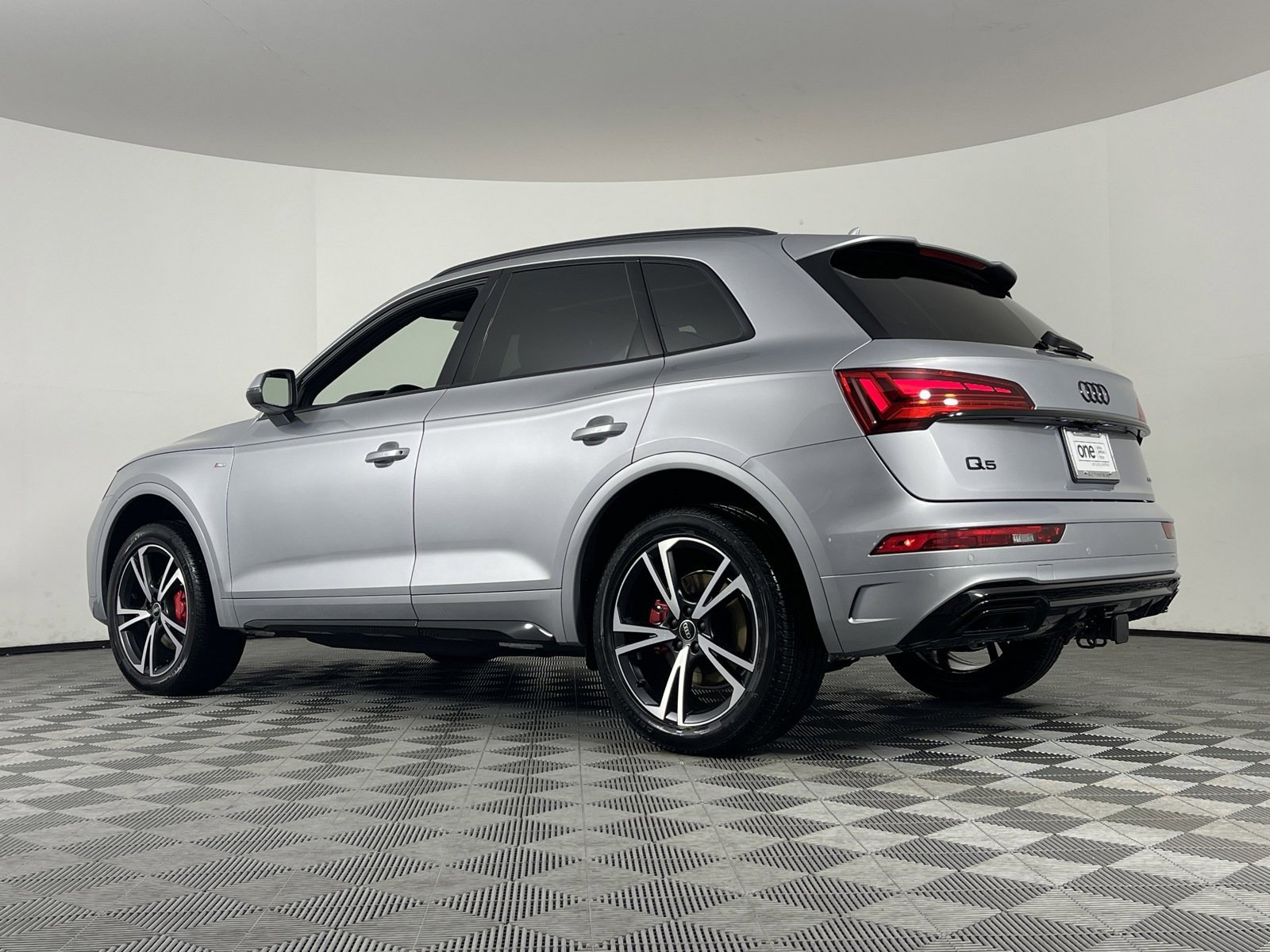 New 2025 Audi Q5 2.0T Premium Plus image 12