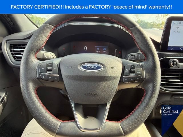 Used 2025 Ford Escape ST-Line Select AWD/4WD image 43