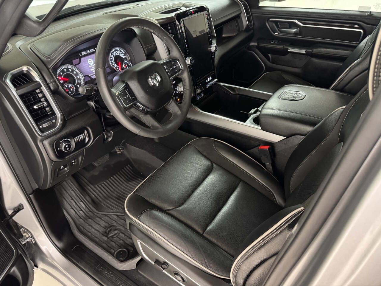 Used 2025 RAM 1500 Laramie w/ Laramie Southwest Edition image 51