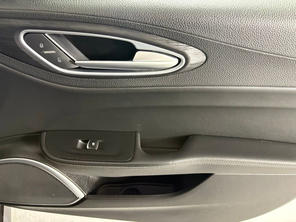 Used 2019 Alfa Romeo Giulia image 14