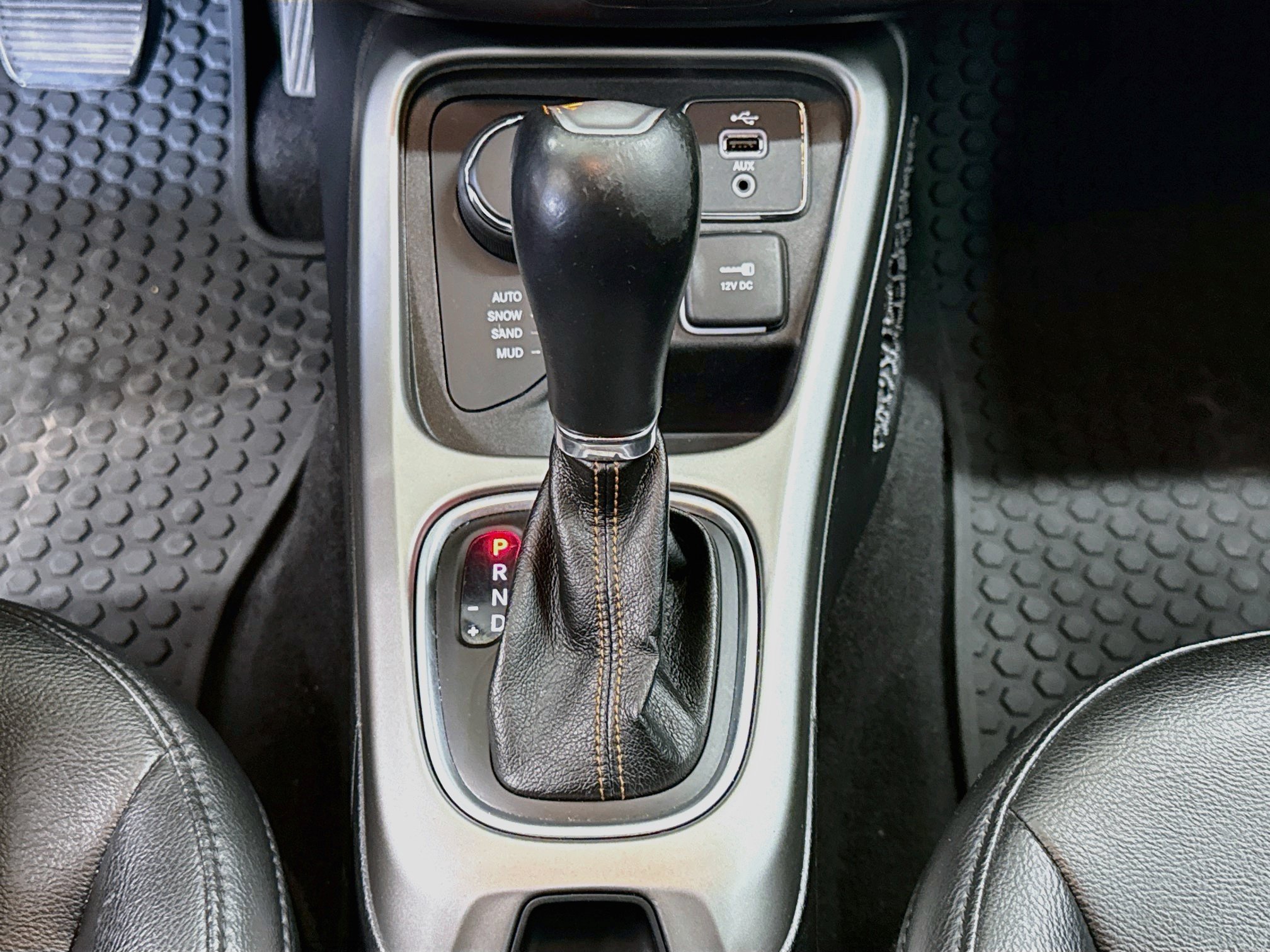 Used 2018 Jeep Compass Latitude w/ Popular Equipment Group AWD/4WD image 23