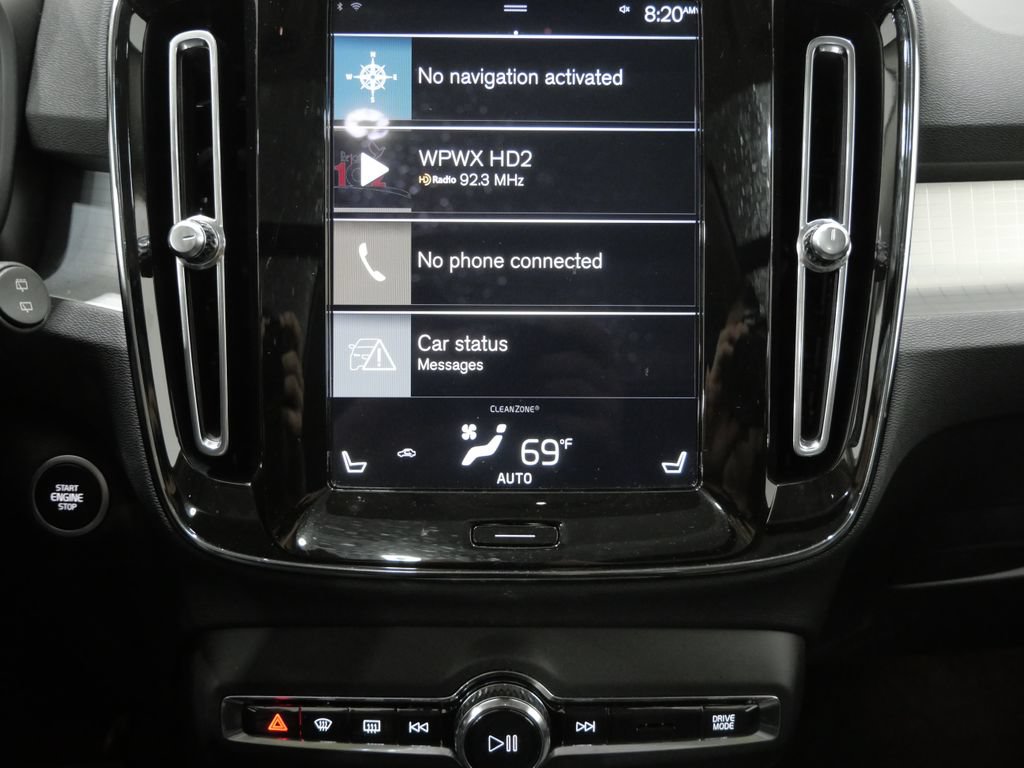 Used 2022 Volvo XC40 T5 Momentum AWD/4WD image 20