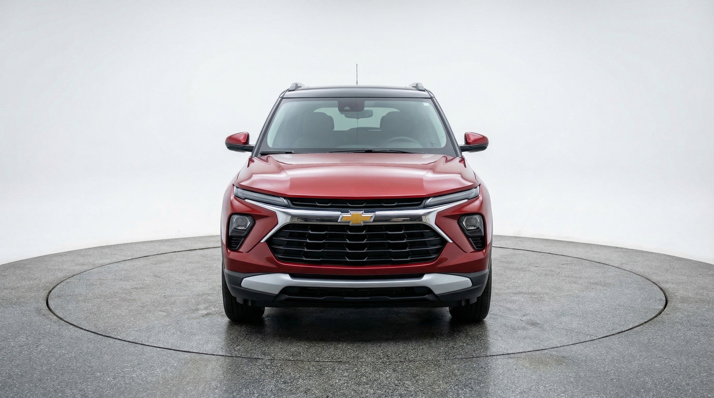 Used 2025 Chevrolet TrailBlazer LT FWD image 2