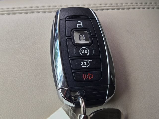 Used 2019 Lincoln MKC Premiere FWD image 20