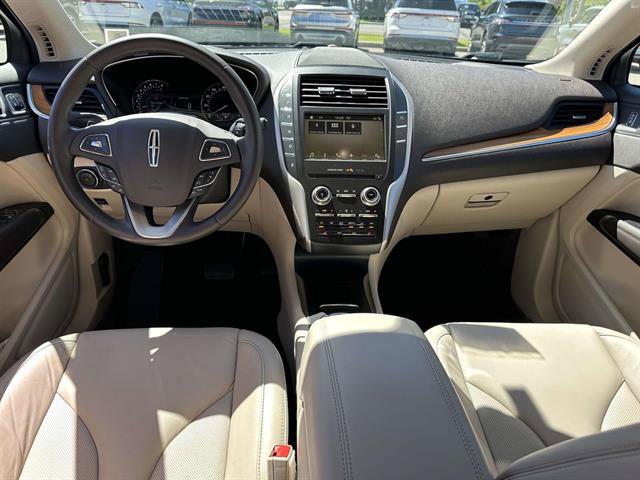 Used 2017 Lincoln MKC Select w/ Select Plus Package AWD/4WD image 12