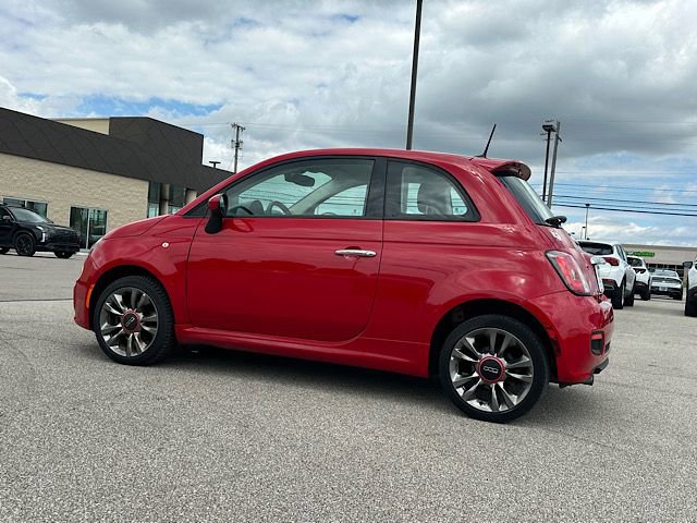 Used 2017 FIAT 500 Pop w/ Sport Appearance Package FWD image 8
