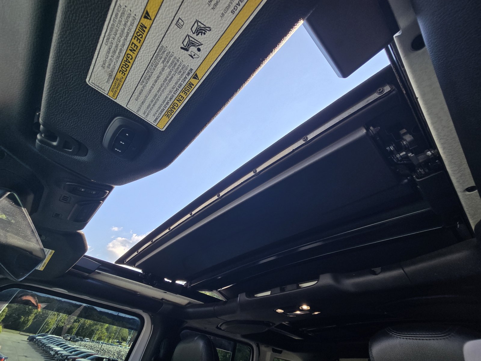 Used 2020 Jeep Wrangler Unlimited Rubicon AWD/4WD image 22