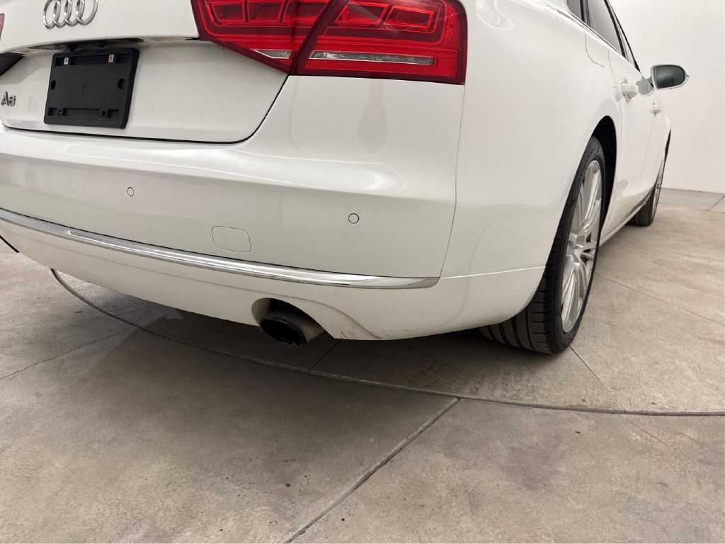 Used 2014 Audi A8 3.0T AWD/4WD image 23