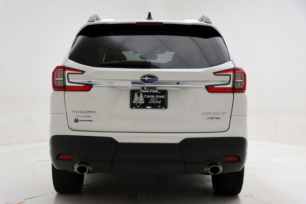 Used 2023 Subaru Ascent Limited w/ Technology Package AWD/4WD image 7