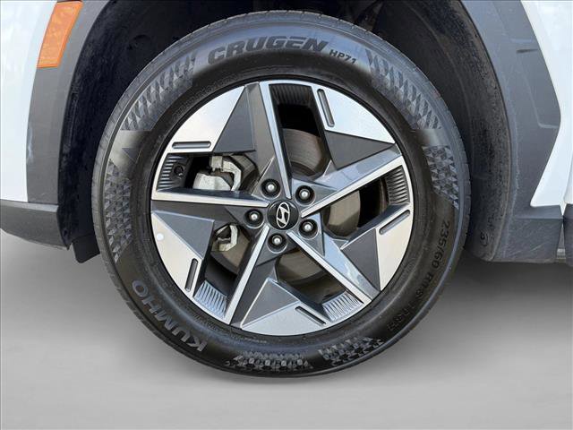 Used 2025 Hyundai Tucson SEL FWD image 24