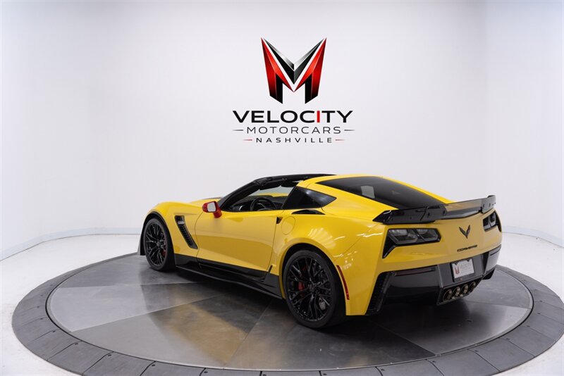 Used 2018 Chevrolet Corvette Z06 RWD image 18