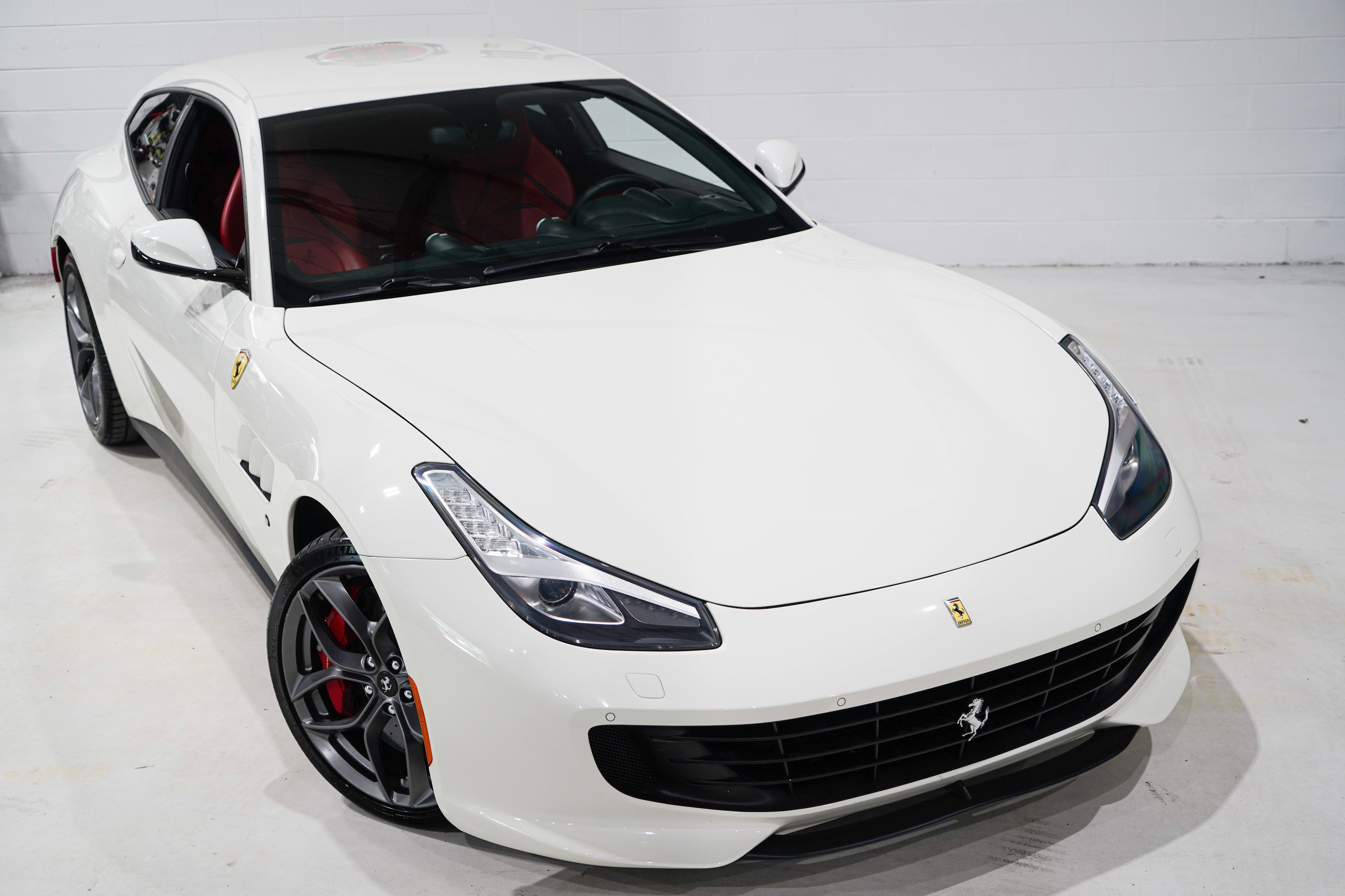 Used 2018 Ferrari GTC4Lusso T RWD image 27