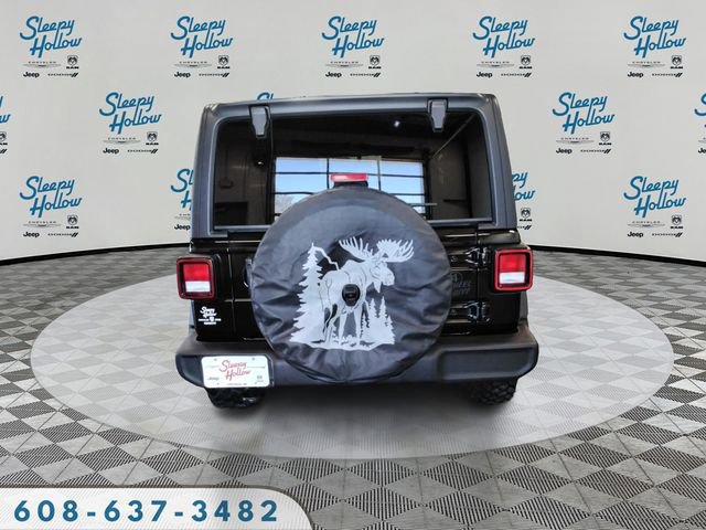 Used 2023 Jeep Wrangler Willys image 6