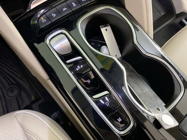 Used 2023 Buick Envision Avenir image 43