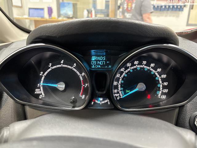 Used 2016 Ford Fiesta Titanium FWD image 9