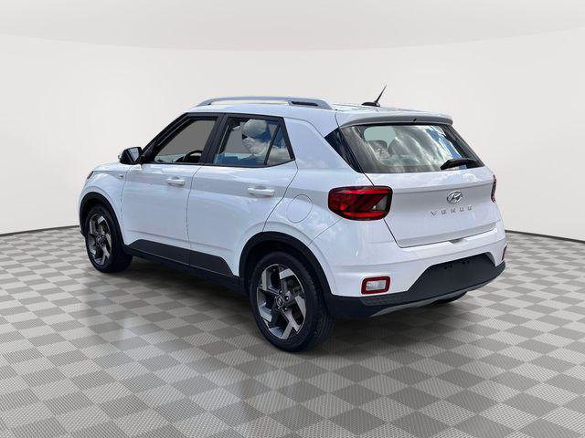 Certified 2023 Hyundai Venue SEL image 5