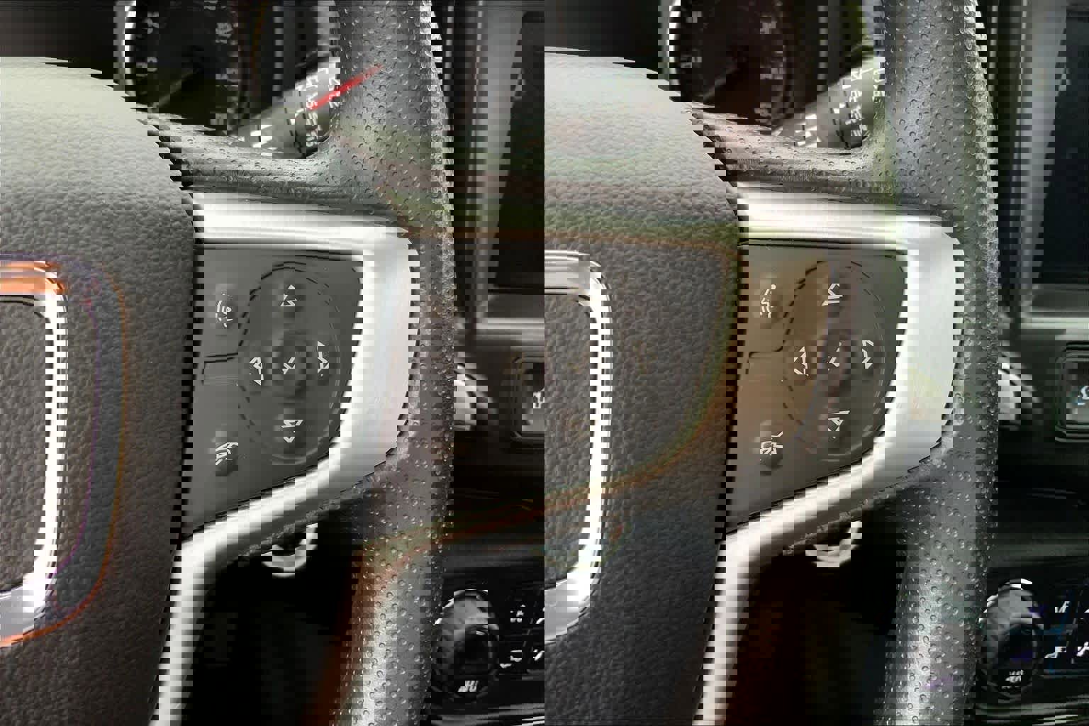 Certified 2022 GMC Terrain SLE w/ Driver Convenience Package image 23