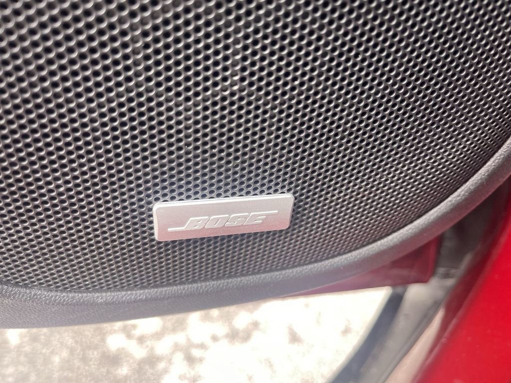 Used 2023 GMC Acadia SLT image 26