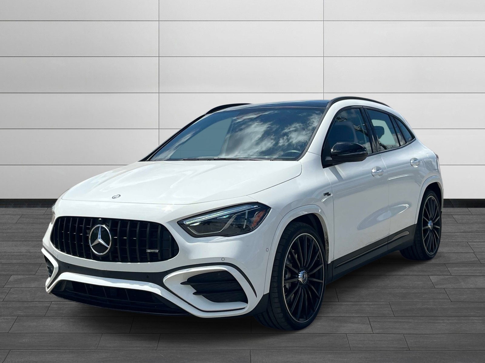 Certified 2025 Mercedes-Benz GLA 35 AMG 4MATIC image 7
