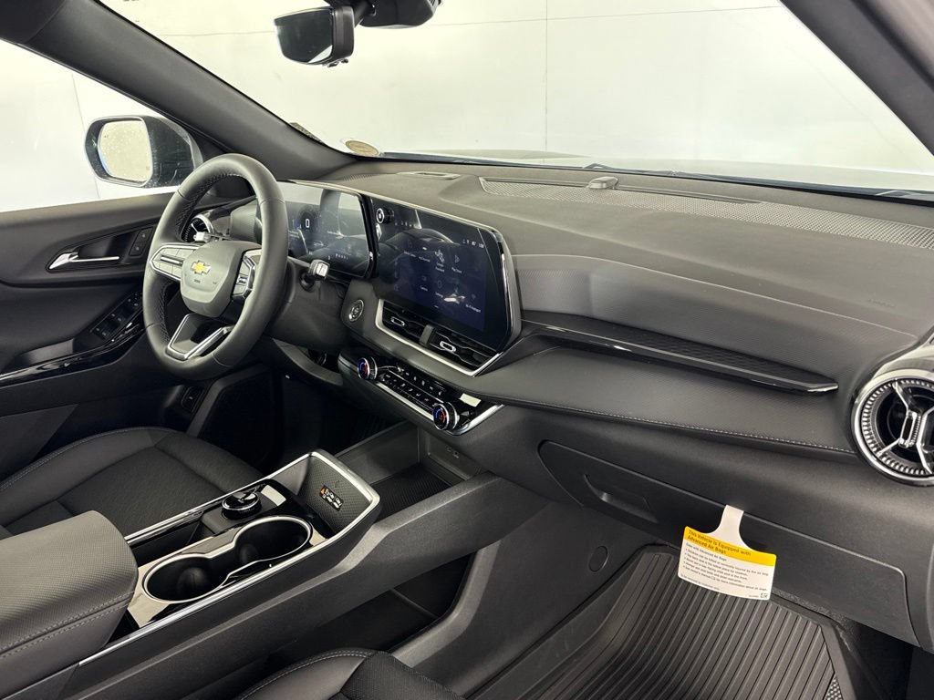 New 2026 Chevrolet Equinox LT w/ Convenience Package II AWD/4WD image 33
