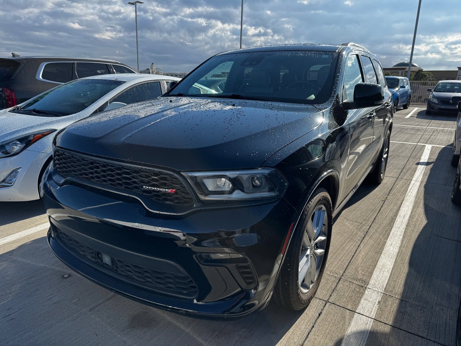 Used 2023 Dodge Durango GT image 2