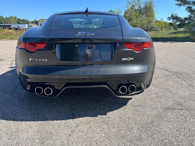 Used 2017 Jaguar F-TYPE R AWD/4WD image 5