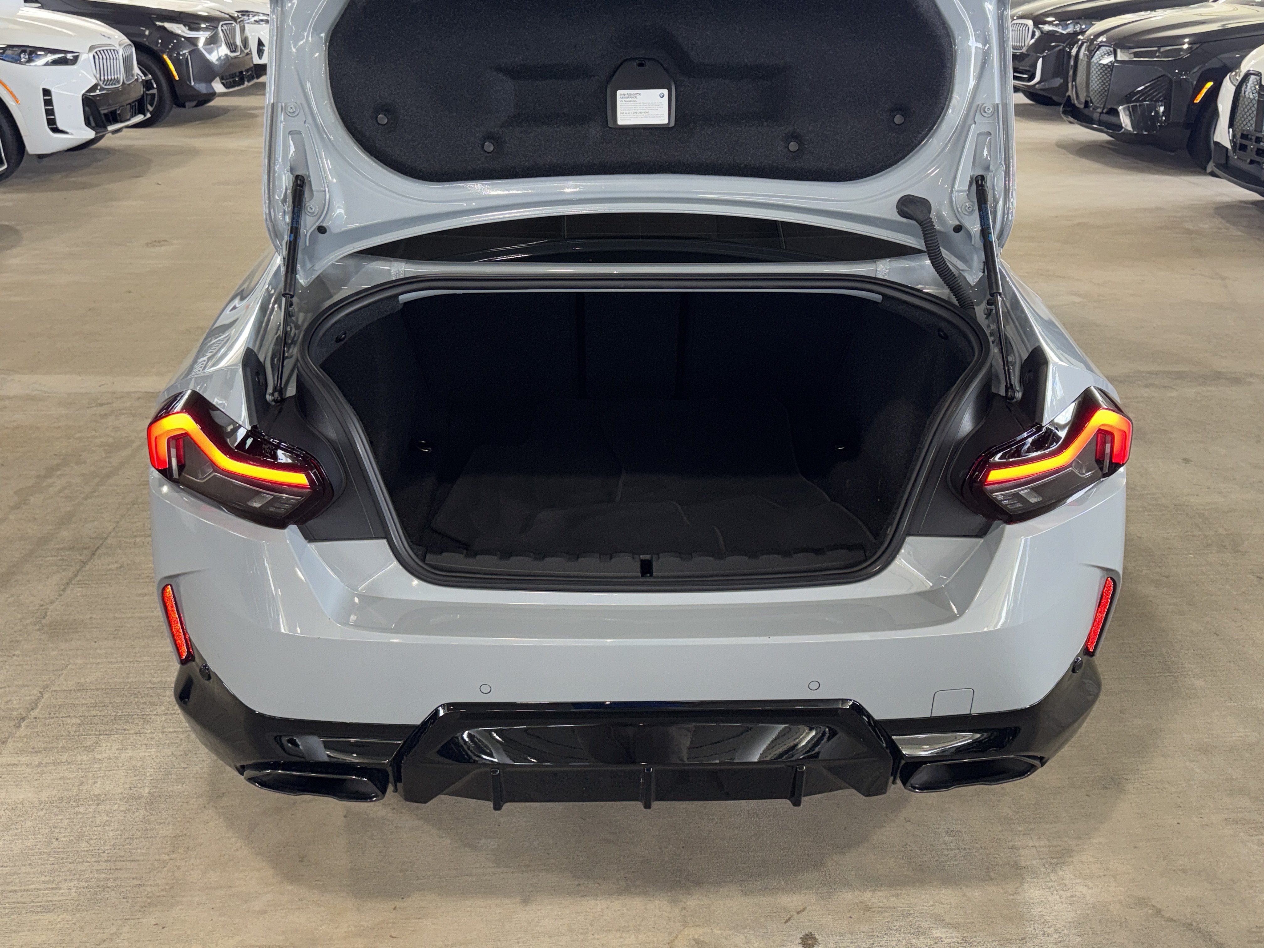 Used 2024 BMW M240i Coupe w/ Premium Package RWD image 12