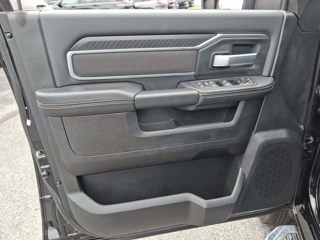 Certified 2026 RAM 2500 Big Horn AWD/4WD image 17