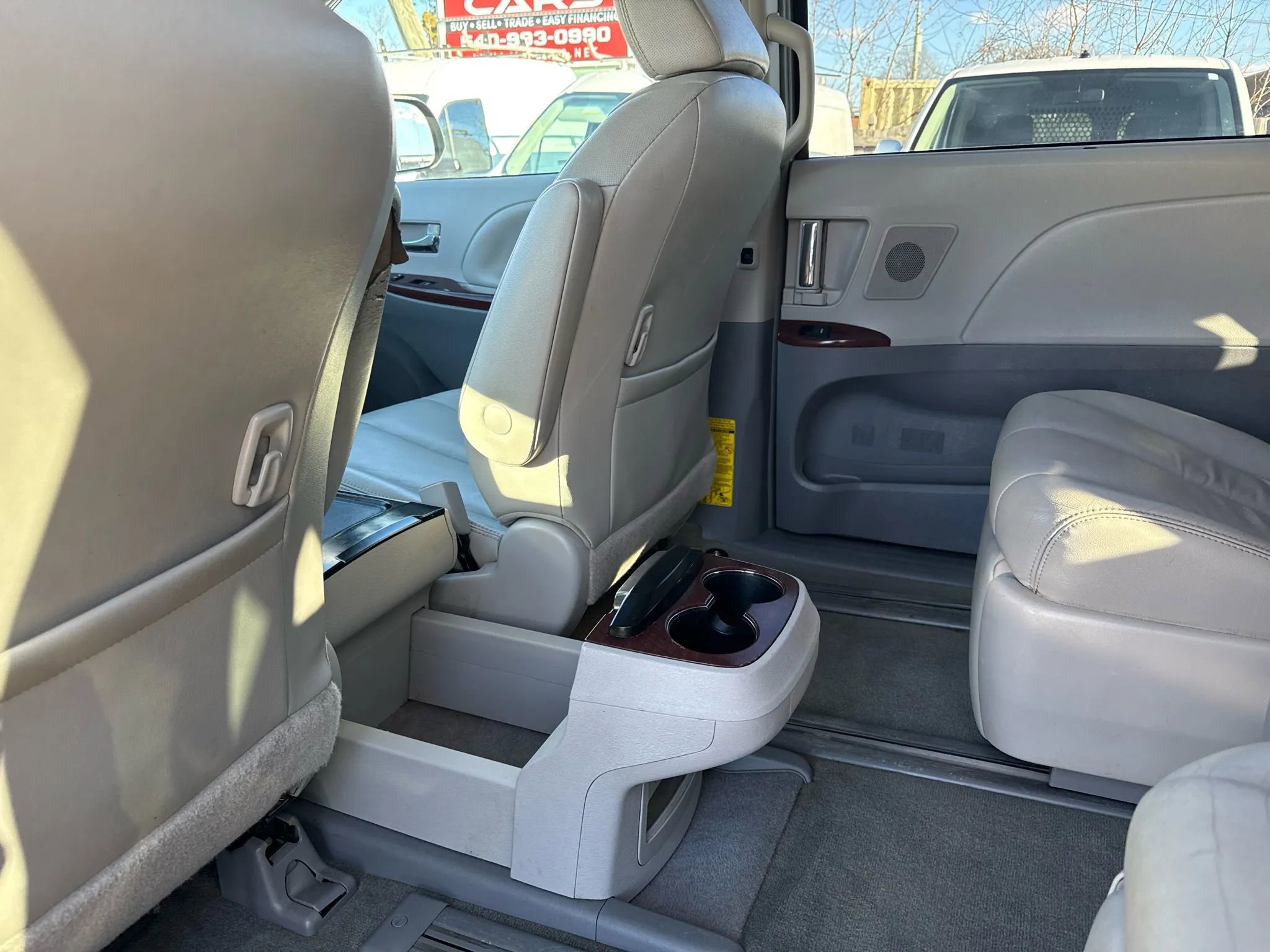 Used 2012 Toyota Sienna Limited image 48
