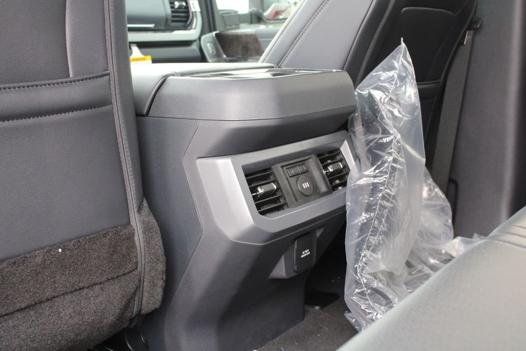 New 2026 Ford F250 Lariat w/ Lariat Ultimate Package AWD/4WD image 23