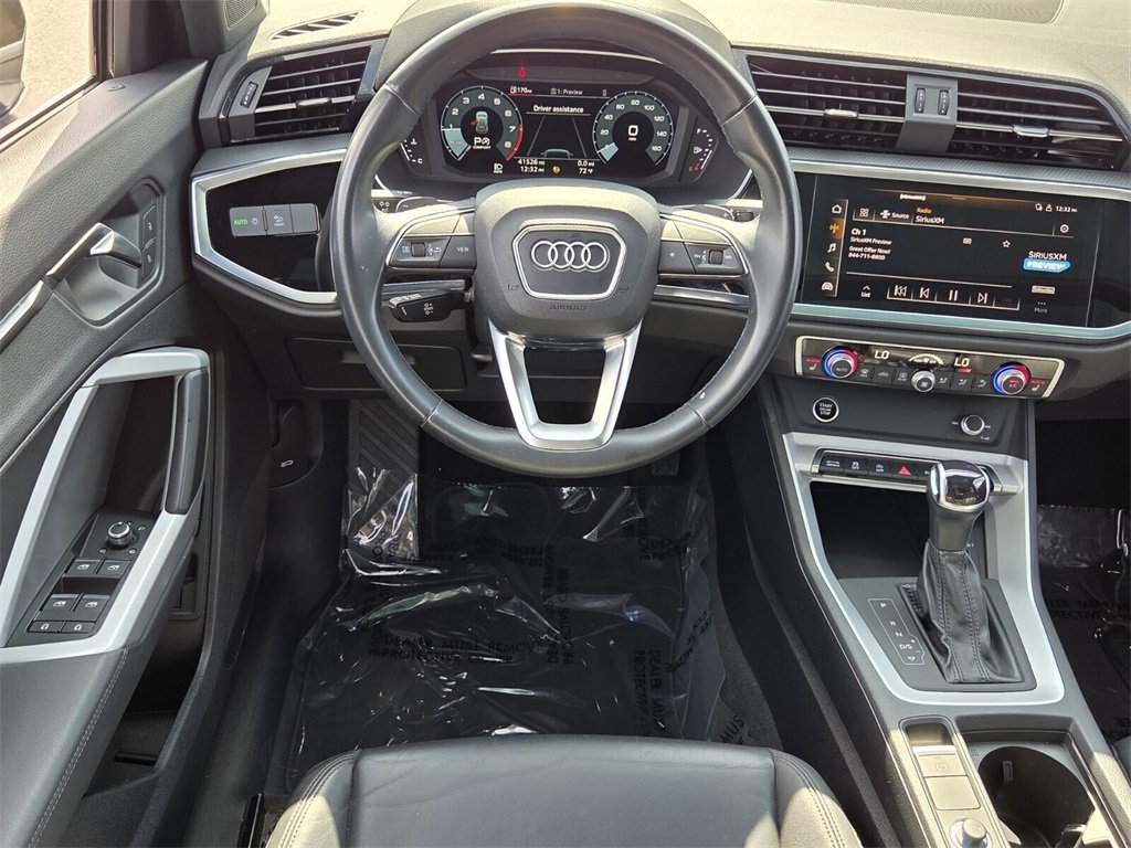 Used 2023 Audi Q3 2.0T Premium image 7