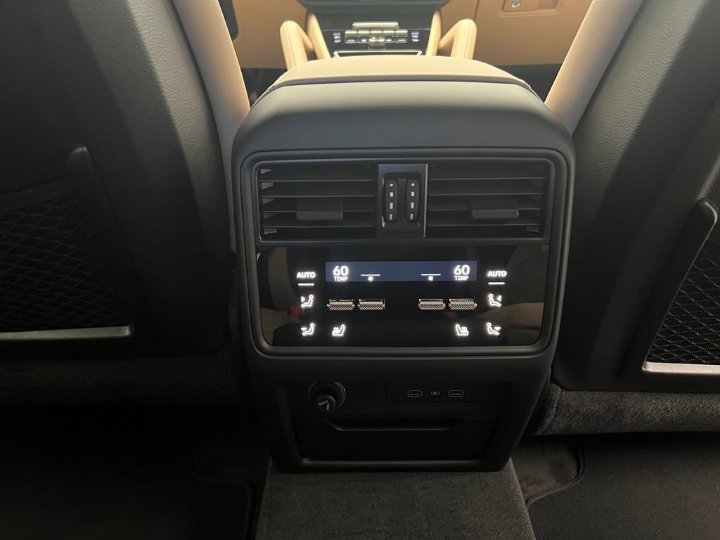 New 2026 Porsche Cayenne S AWD/4WD image 17