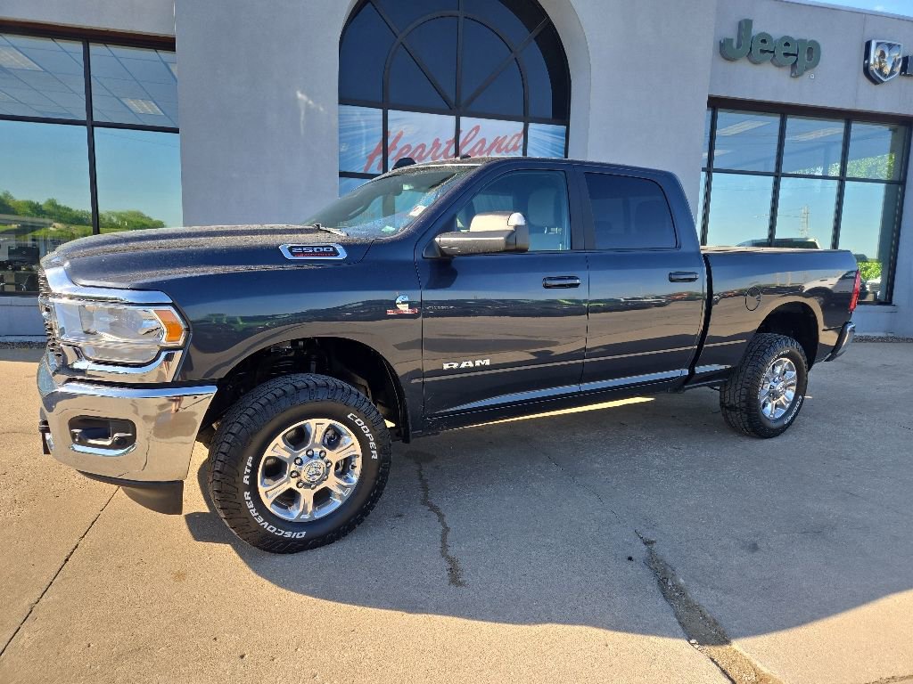 Used 2022 RAM 2500 Big Horn w/ Level B Equipment Group AWD/4WD image 3