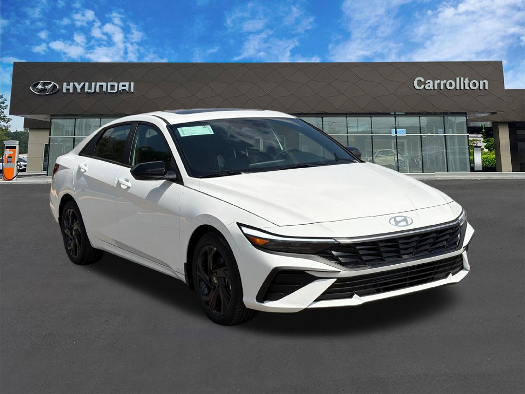 New 2026 Hyundai Elantra SEL Sport FWD image 4