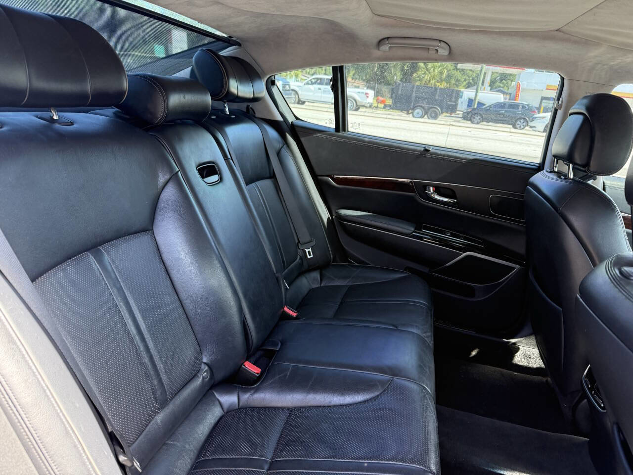 Used 2015 Kia K900 Luxury RWD image 22