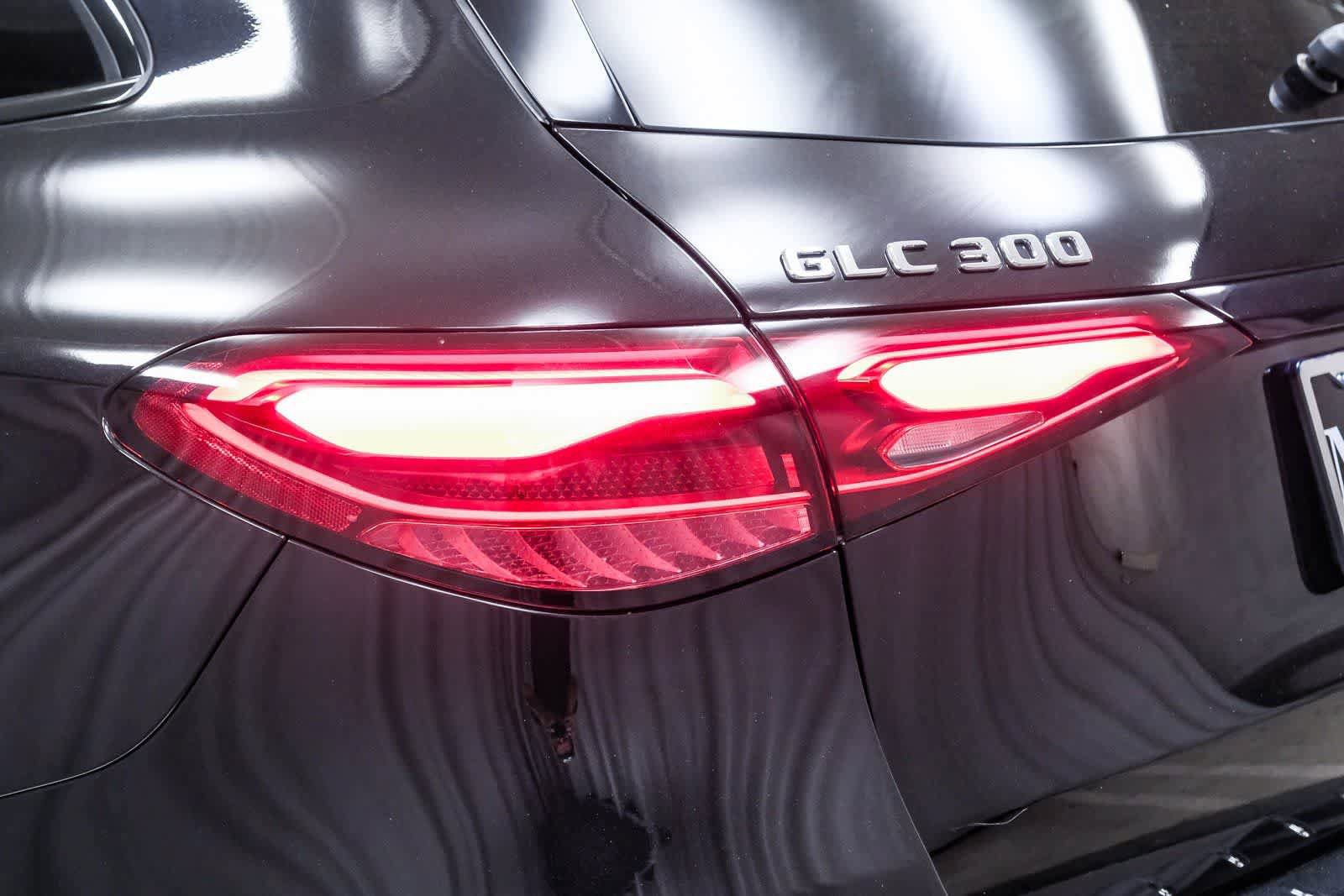 Certified 2026 Mercedes-Benz GLC 300 image 7