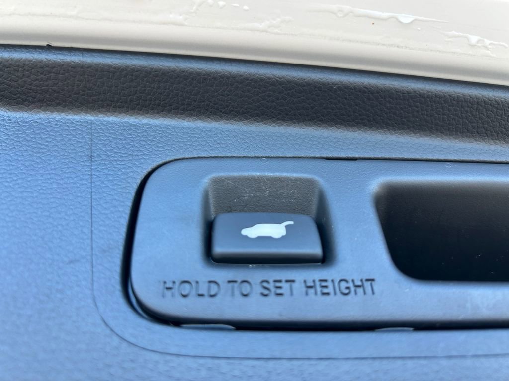 Used 2024 Honda CR-V EX-L image 21