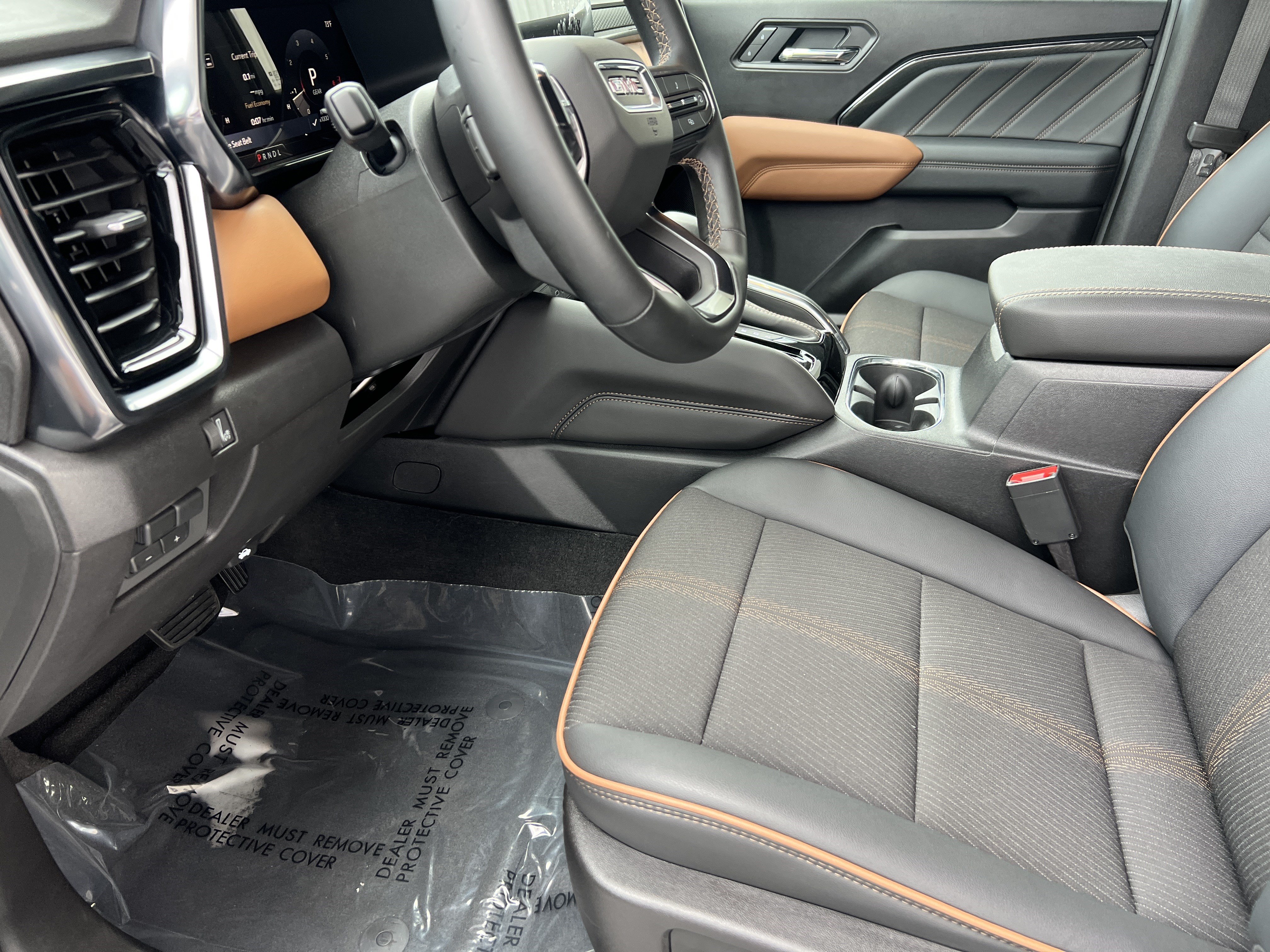 Used 2026 GMC Canyon AT4 AWD/4WD image 14