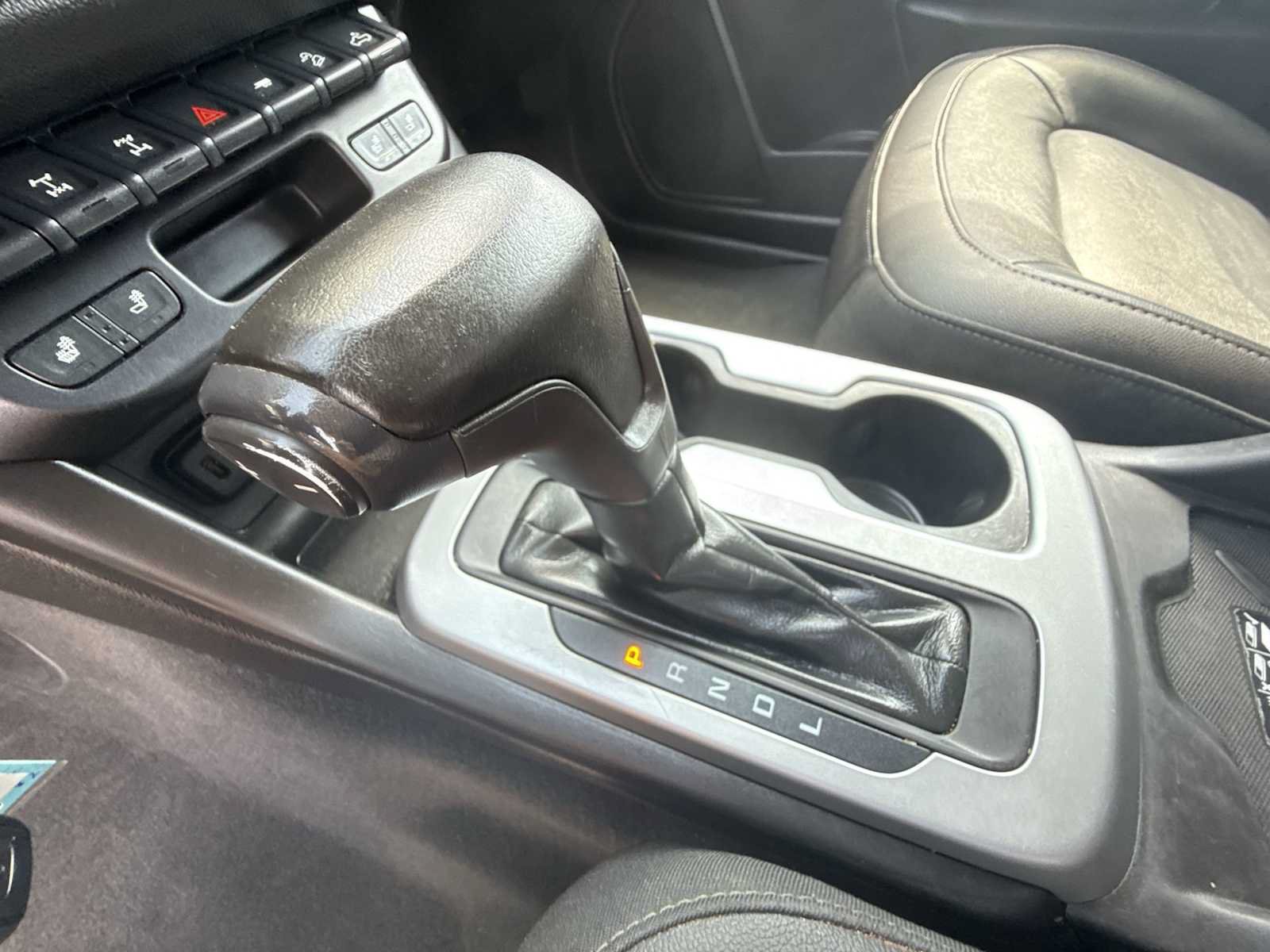 Certified 2019 Chevrolet Colorado ZR2 w/ ZR2 Dusk Special Edition AWD/4WD image 15