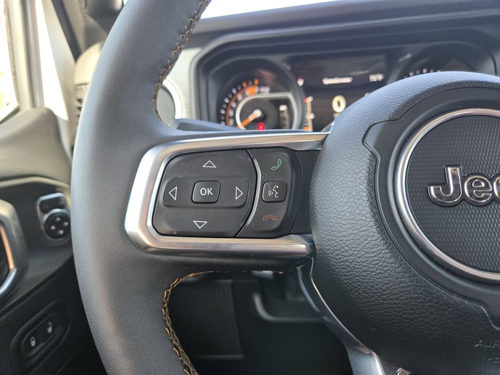 Used 2024 Jeep Wrangler Unlimited Sahara w/ Safety Group AWD/4WD image 26