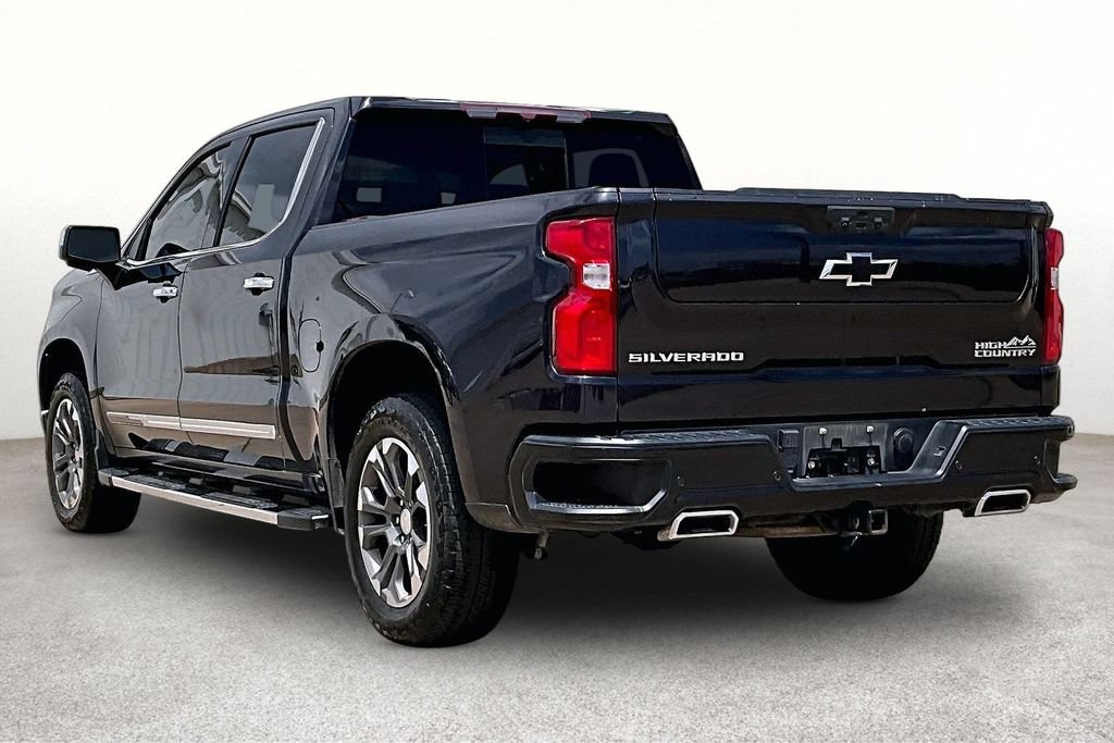 Used 2022 Chevrolet Silverado 1500 High Country w/ Z71 Off-Road Package AWD/4WD image 15